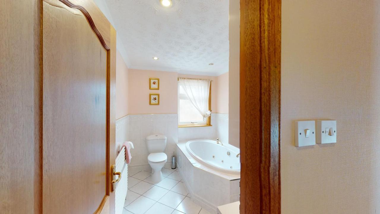 Puffins Nest Villa Gardenstown Екстериор снимка