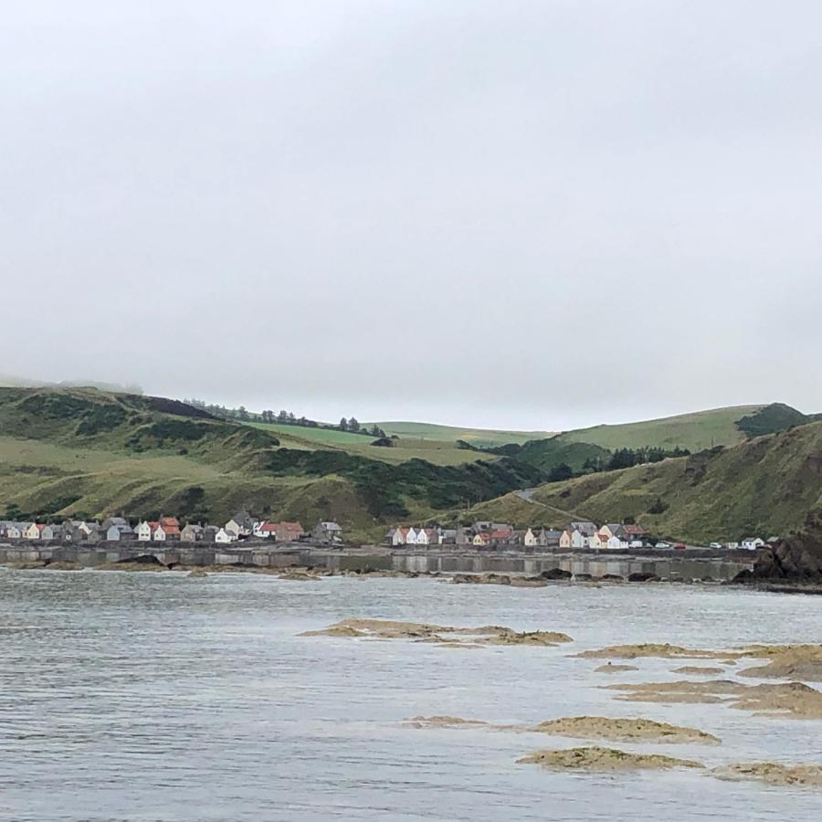 Puffins Nest Villa Gardenstown Екстериор снимка