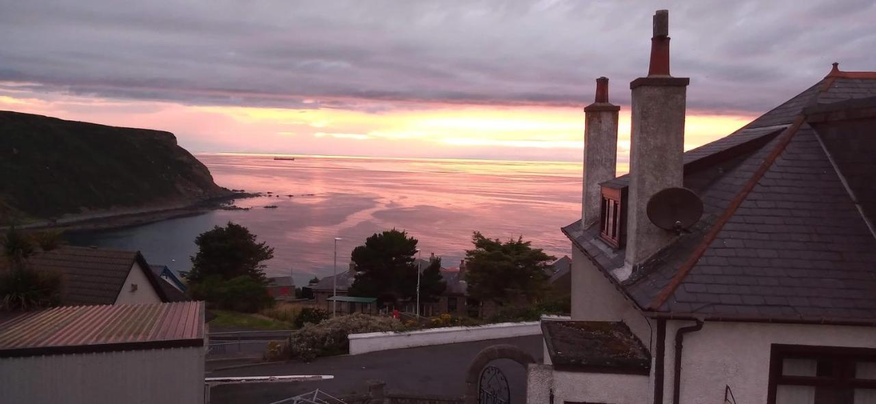 Puffins Nest Villa Gardenstown Екстериор снимка
